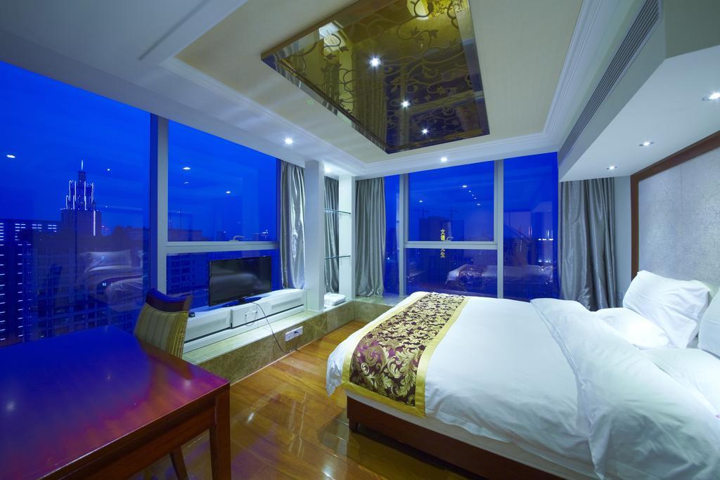 Louidon Mega Apartment Hotel Of Kam Rueng Plaza - Sunshine Apartment Canton Camera foto